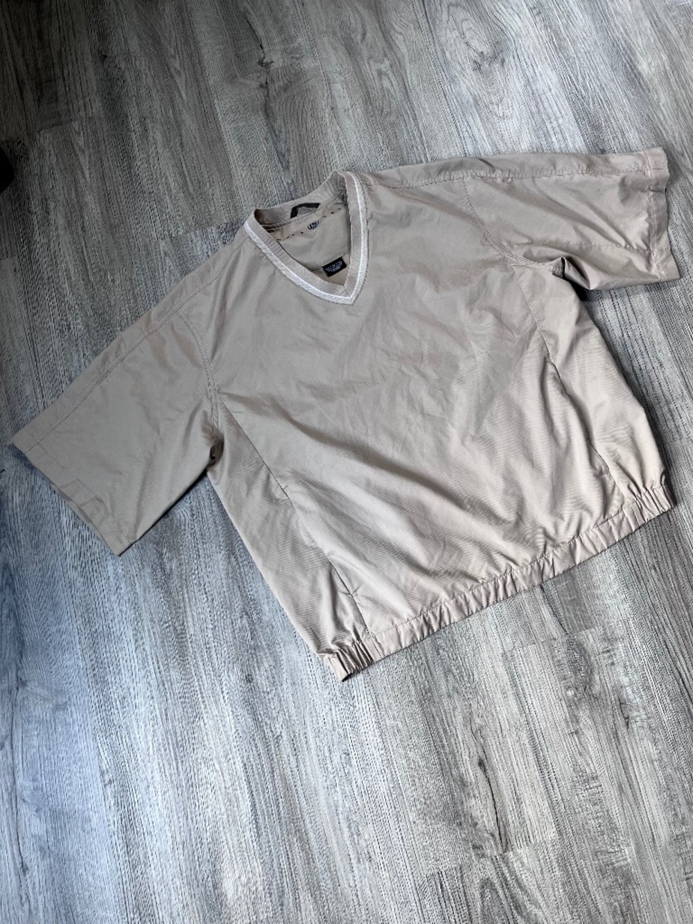 Nike Golf Clima Fit Men's Beige Pullover Windbreaker V Neck Short SleeveSz M